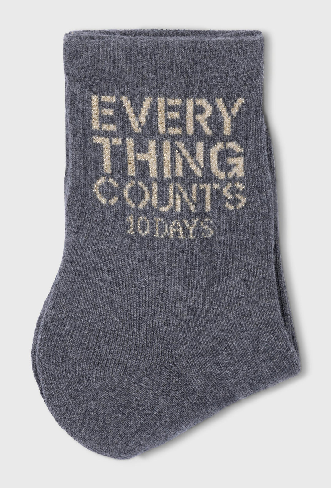 Skarpety 10DAYS z napisem „EVERYTHING COUNTS”