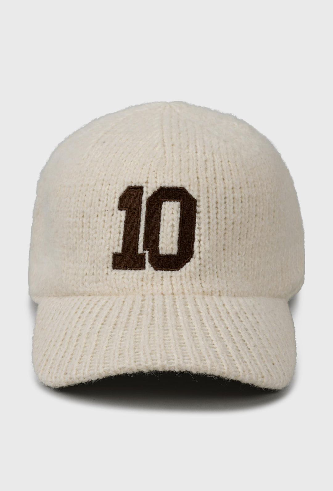 Kremowa dzianinowa czapka z daszkiem 10DAYS