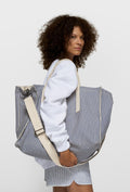 Torba shopper w szarym kolorze w paski