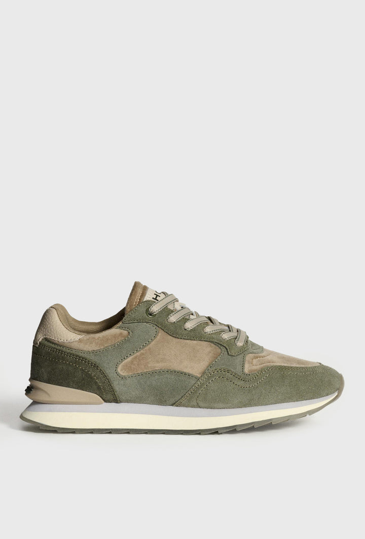 Biało-szare sneakersy z niebieskim akcentem