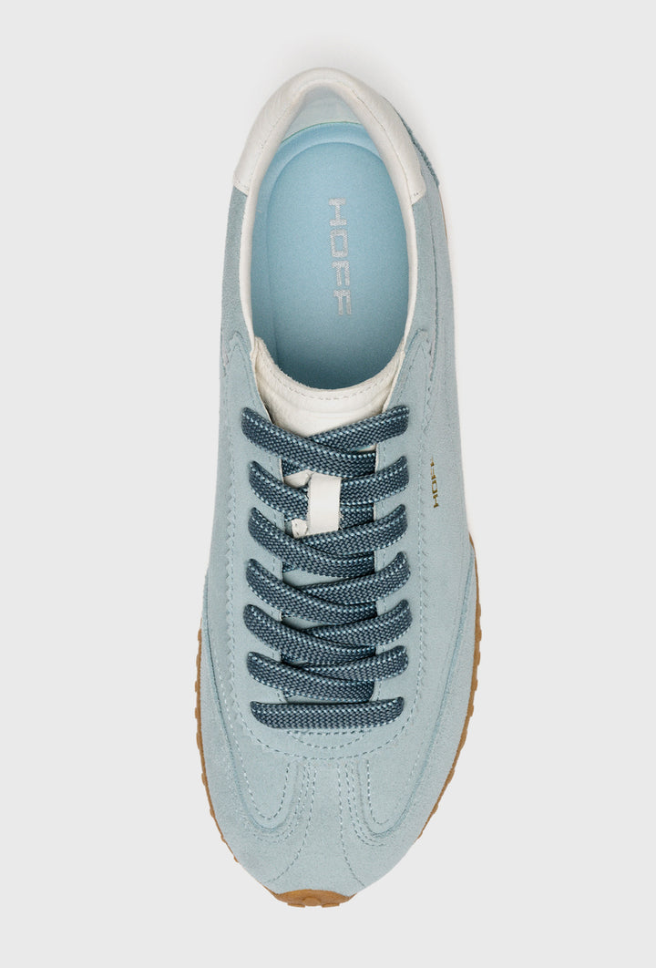 Błękitne sneakersy zamszowe