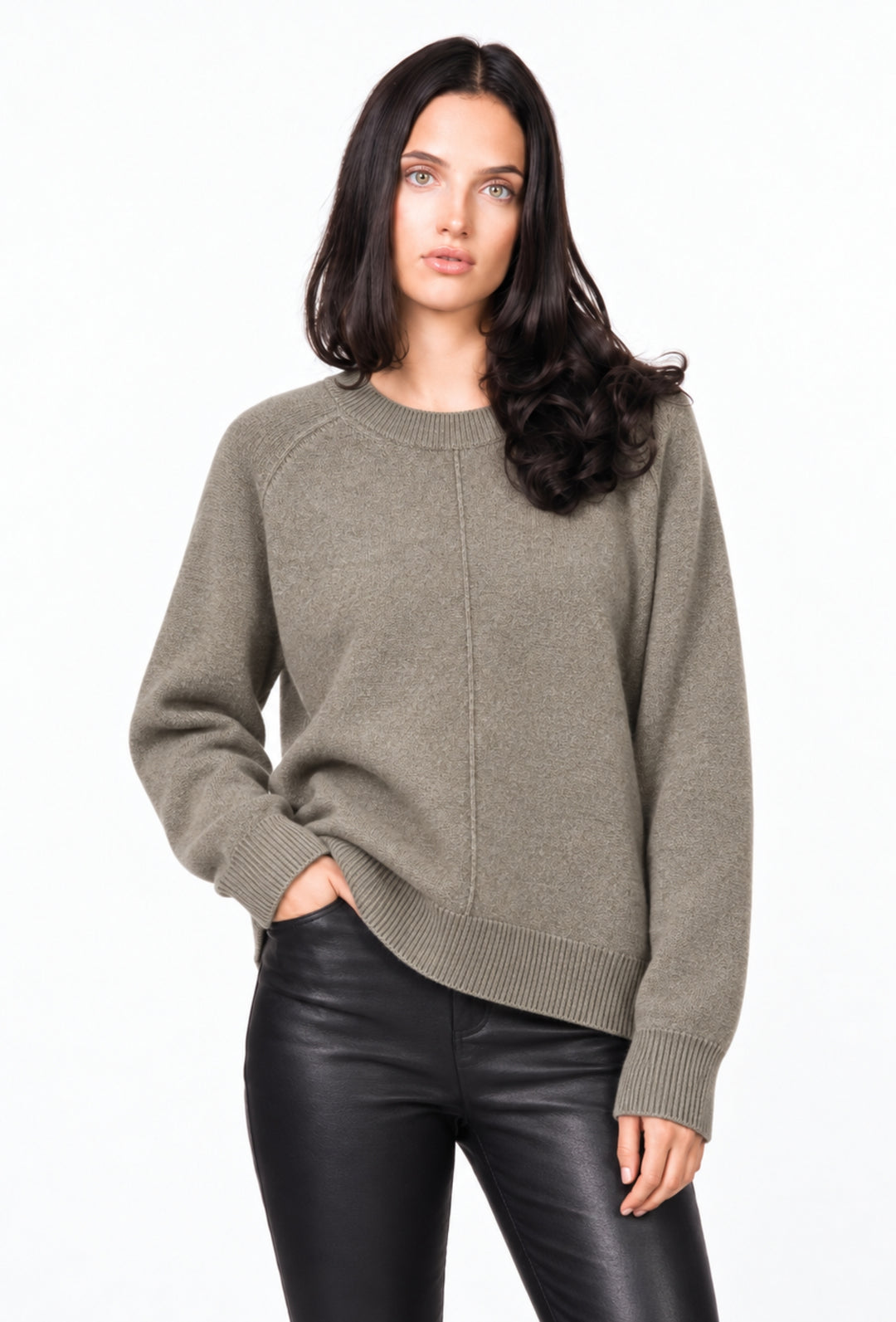 Sweter taupe z wyrazistym przeszyciem centralnym