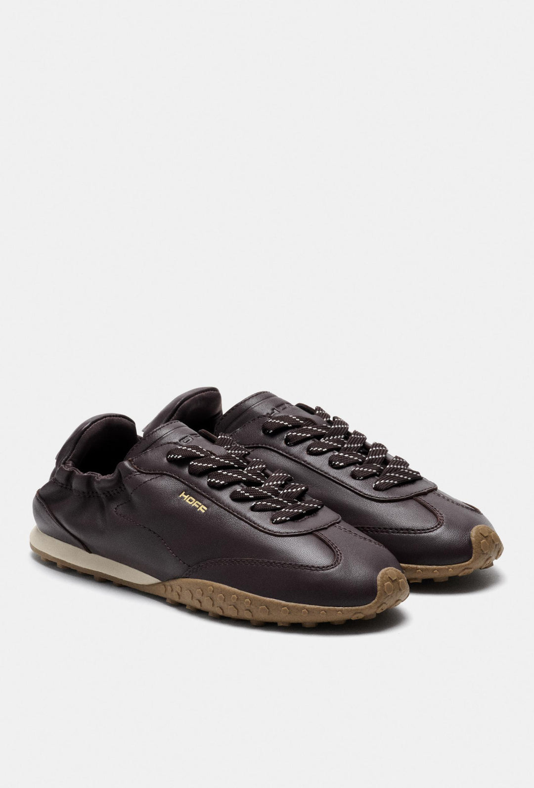Ciemnobrązowe skórzane sneakersy HOFF z gumową podeszwą