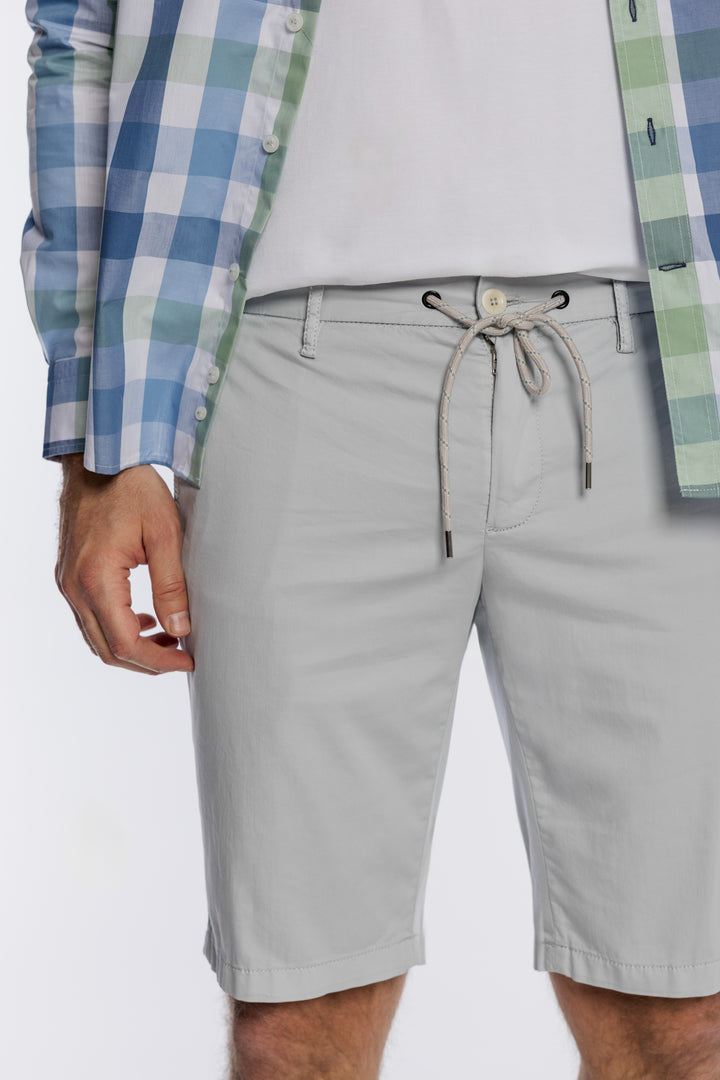Letni męski komplet z koszulą w kratę Modern Fit i szortami