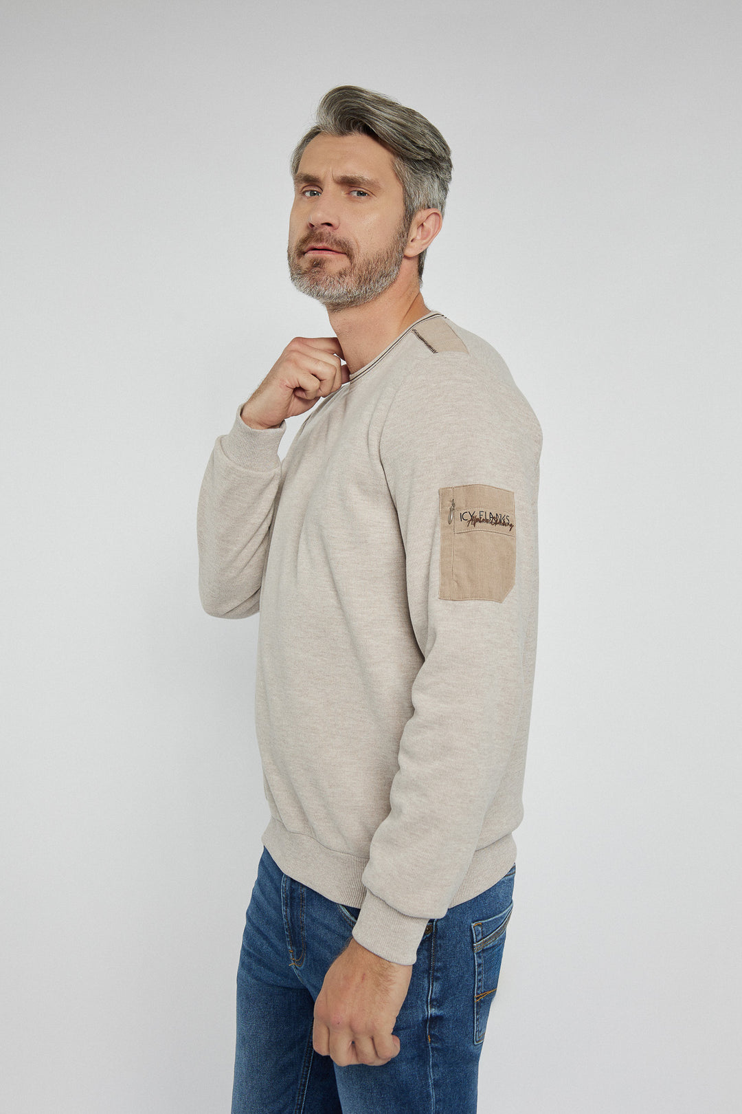 Męski sweter Campione beżowy okrągły dekolt