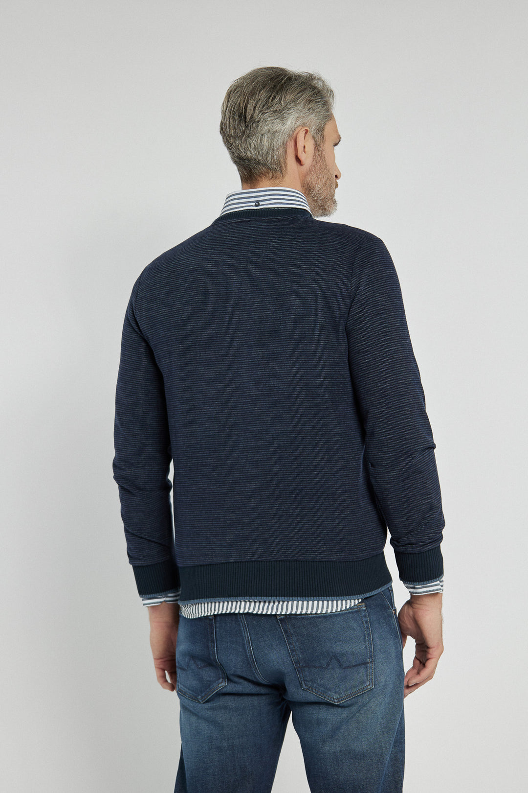 Granatowy sweter męski bawełniany z subtelnym wzorem
