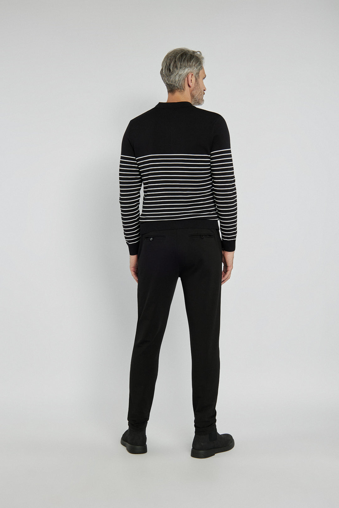 Eleganckie czarne spodnie joggery
