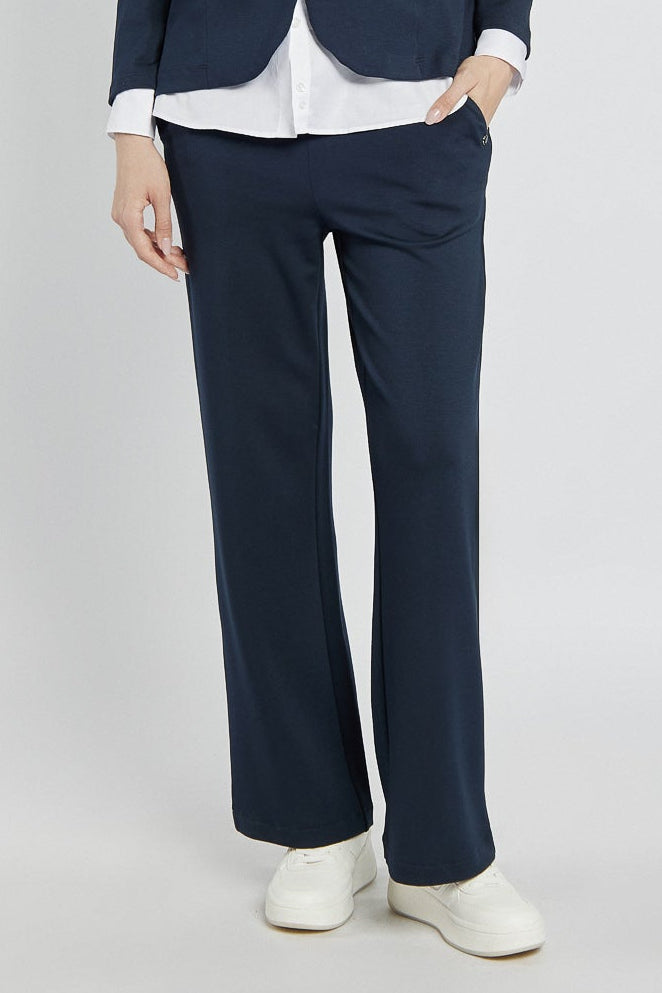 Granatowe dresowe spodnie typu wide leg