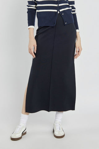 Dzianinowa granatowa spódnica midi z rozcięciem