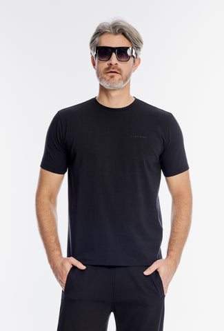 Klasyczny czarny t-shirt męski z dyskretnym logo
