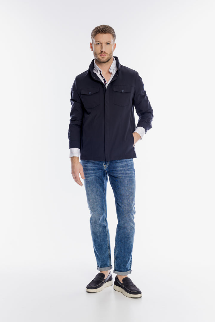 Granatowa męska kurtka przejściowa z kieszeniami