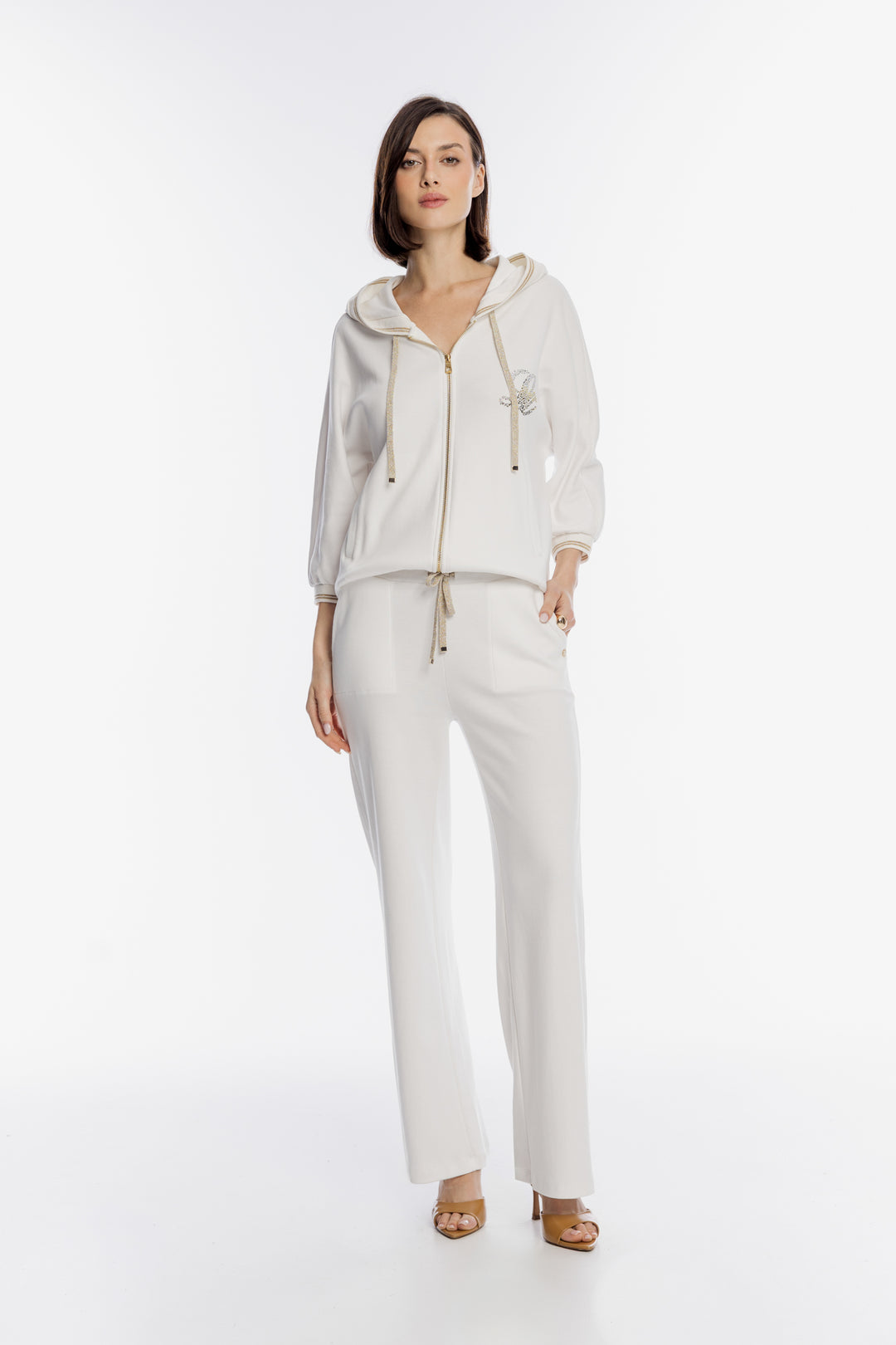 Elegancka biała bluza rozpinana ze złotymi detalami