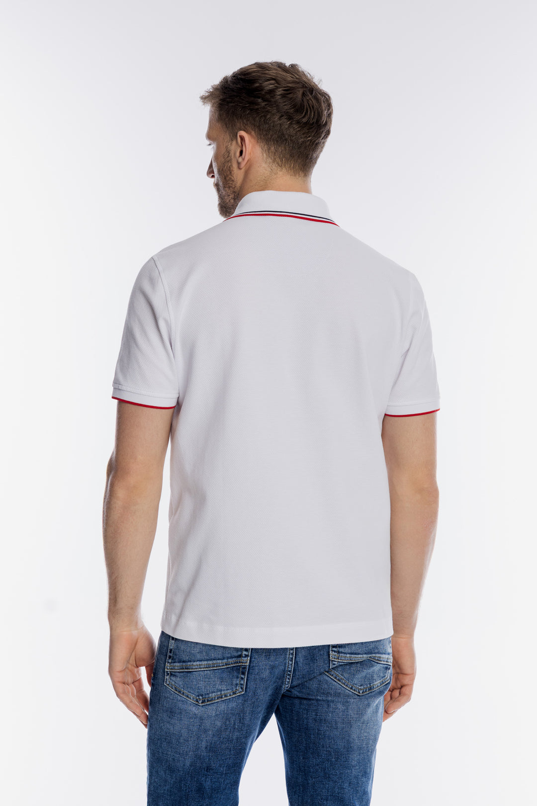 Biała męska koszulka polo z czerwonymi detalami