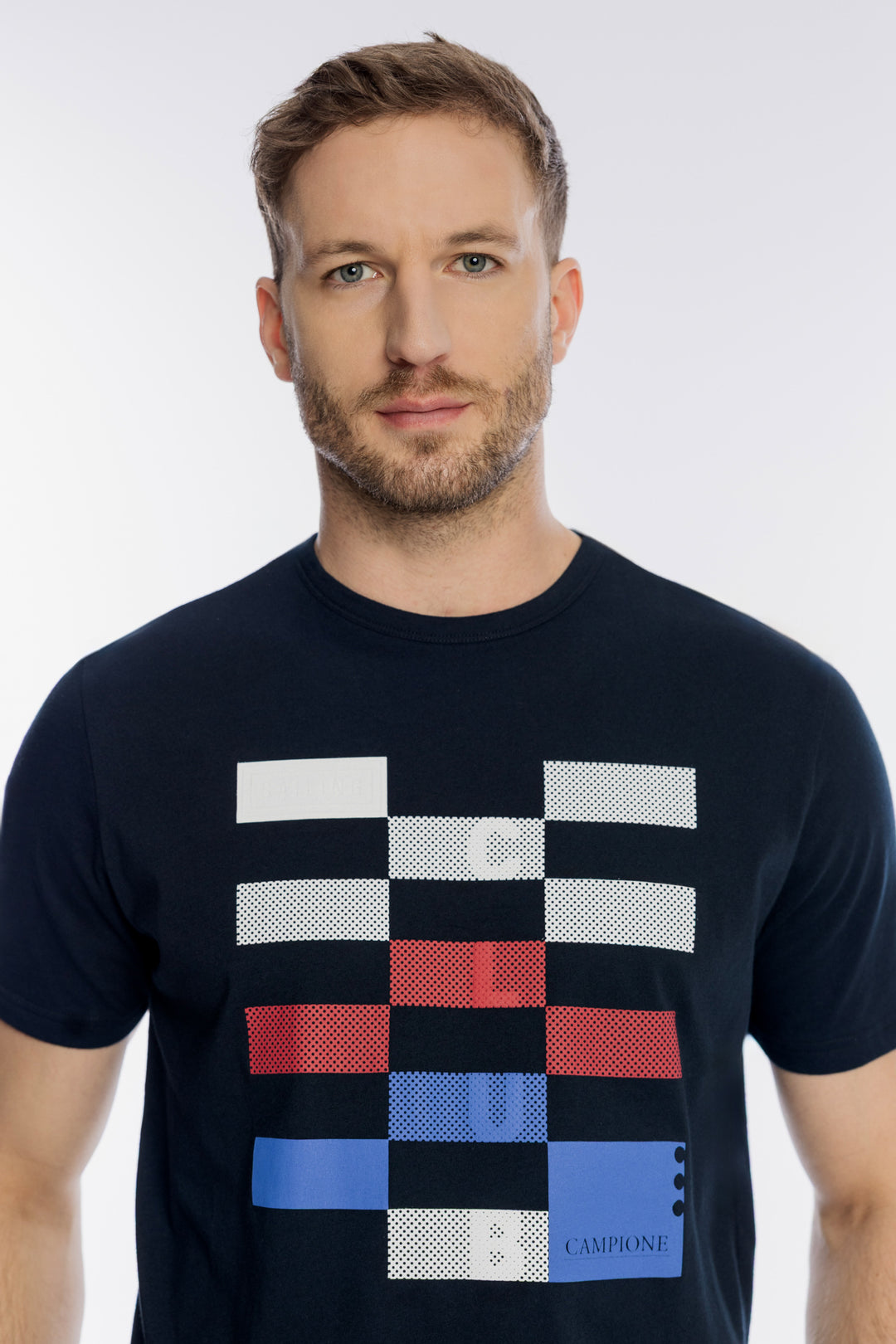 Granatowy męski t-shirt z geometrycznym nadrukiem