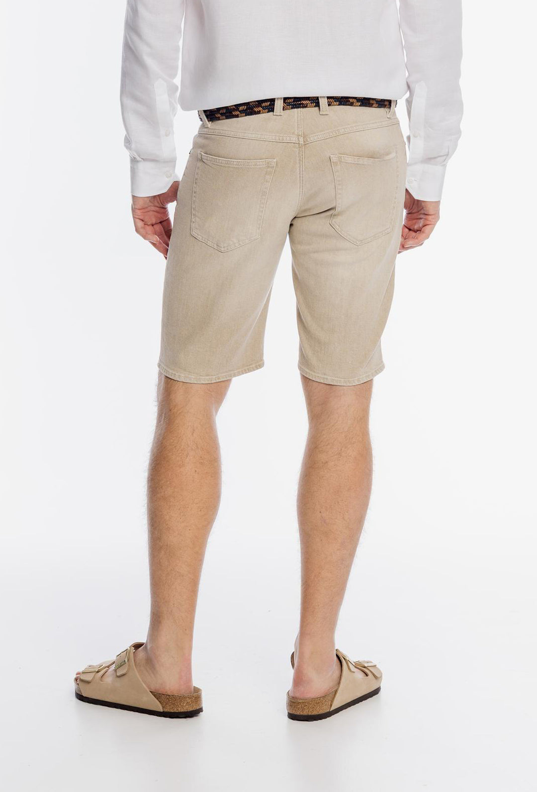 Klasyczne beżowe szorty Alberto o strukturze denimu