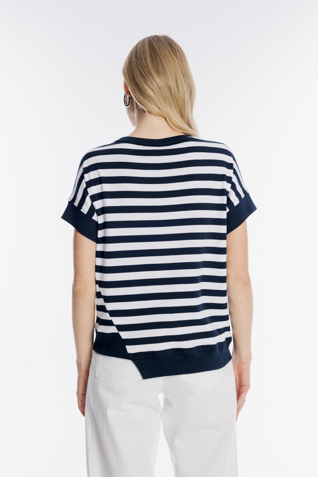 Granatowo-biały t-shirt w paski z ozdobnymi zamkami