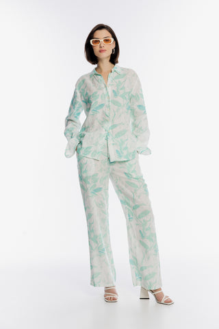 Lniany biały komplet w miętowe liście z szerokimi spodniami