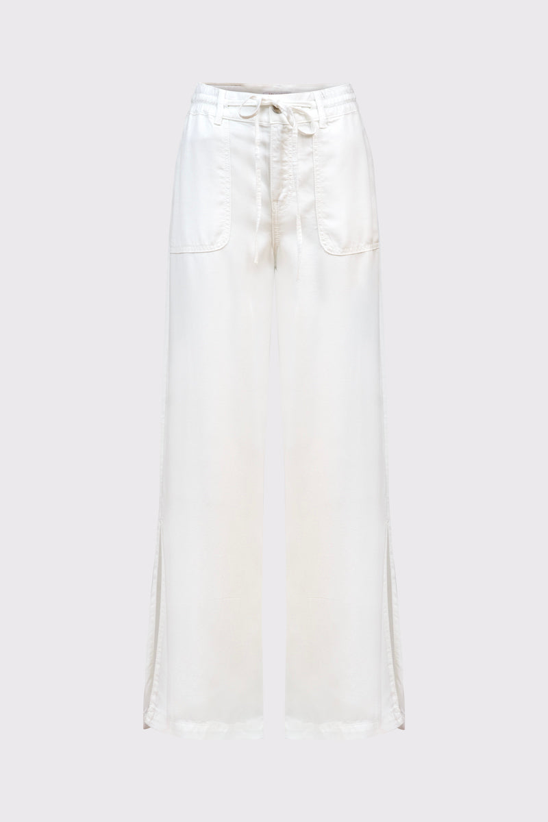 Błękitna bluzka damska z dekoltem w serek