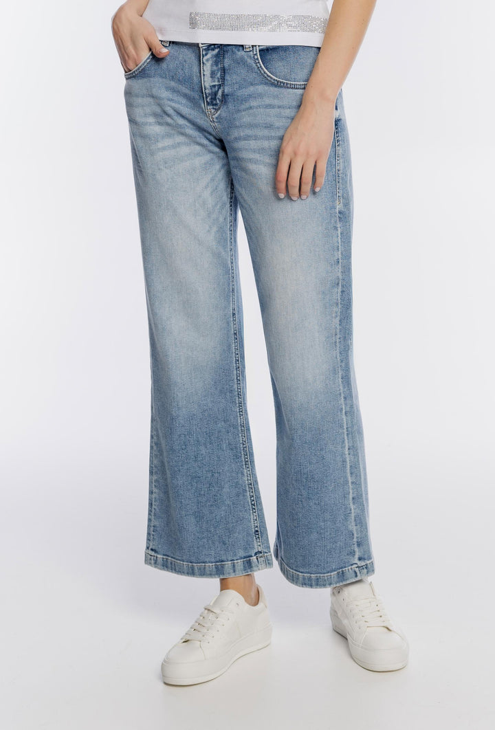 Damskie jeansy z szerokimi nogawkami i wysokim stanem