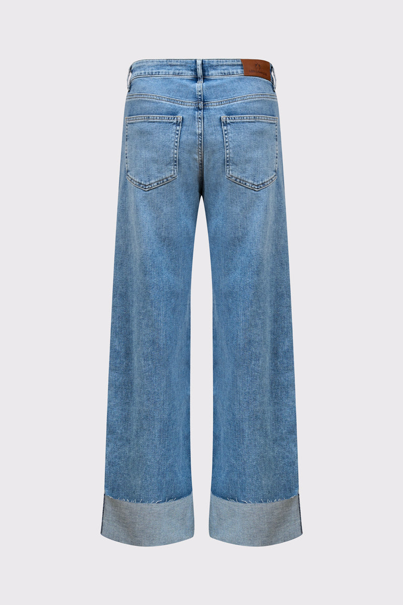 Damskie spodnie jeansowe z szeroką nogawką i podwinięciem