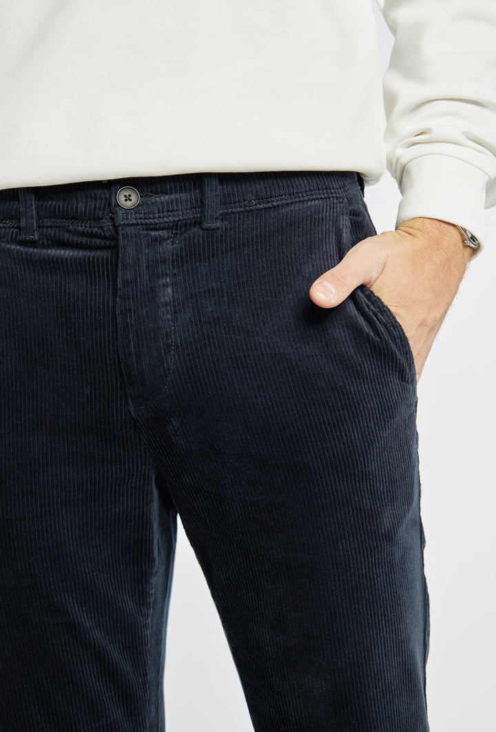 Spodnie męskie Primodi sztruksowe granatowe o eleganckim kroju skinny