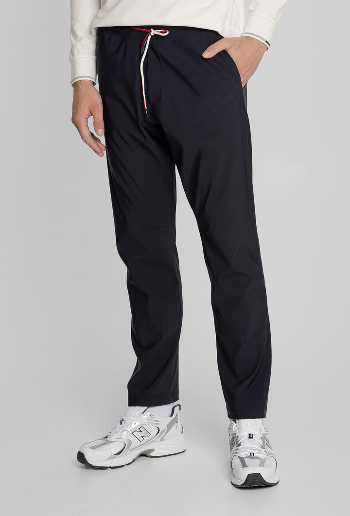 Męskie spodnie sportowe Regular Fit