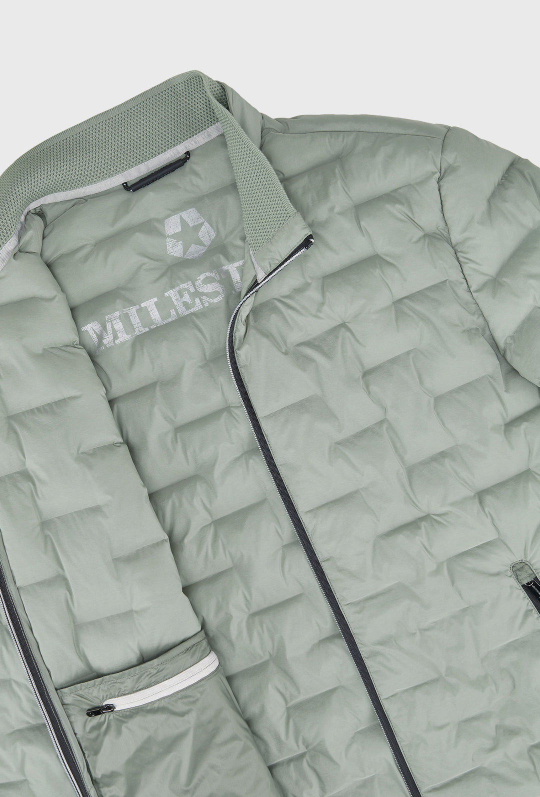 Szałwiowa lekka kurtka