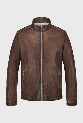 Brązowa kurtka skórzana