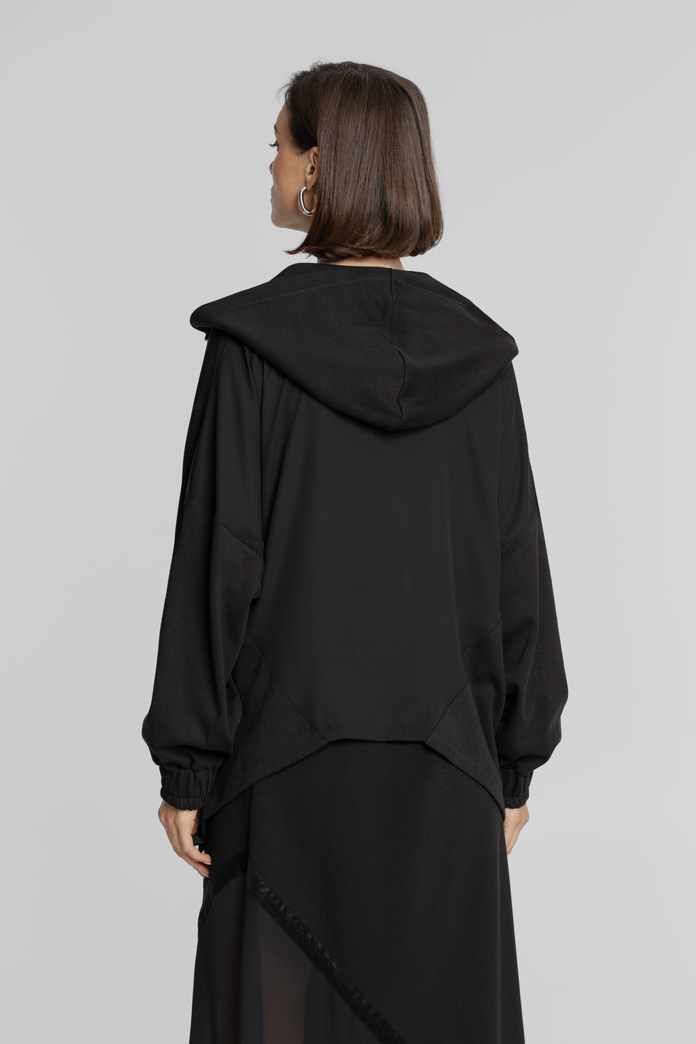 Czarna bluza z kapturem i zamkiem oversize