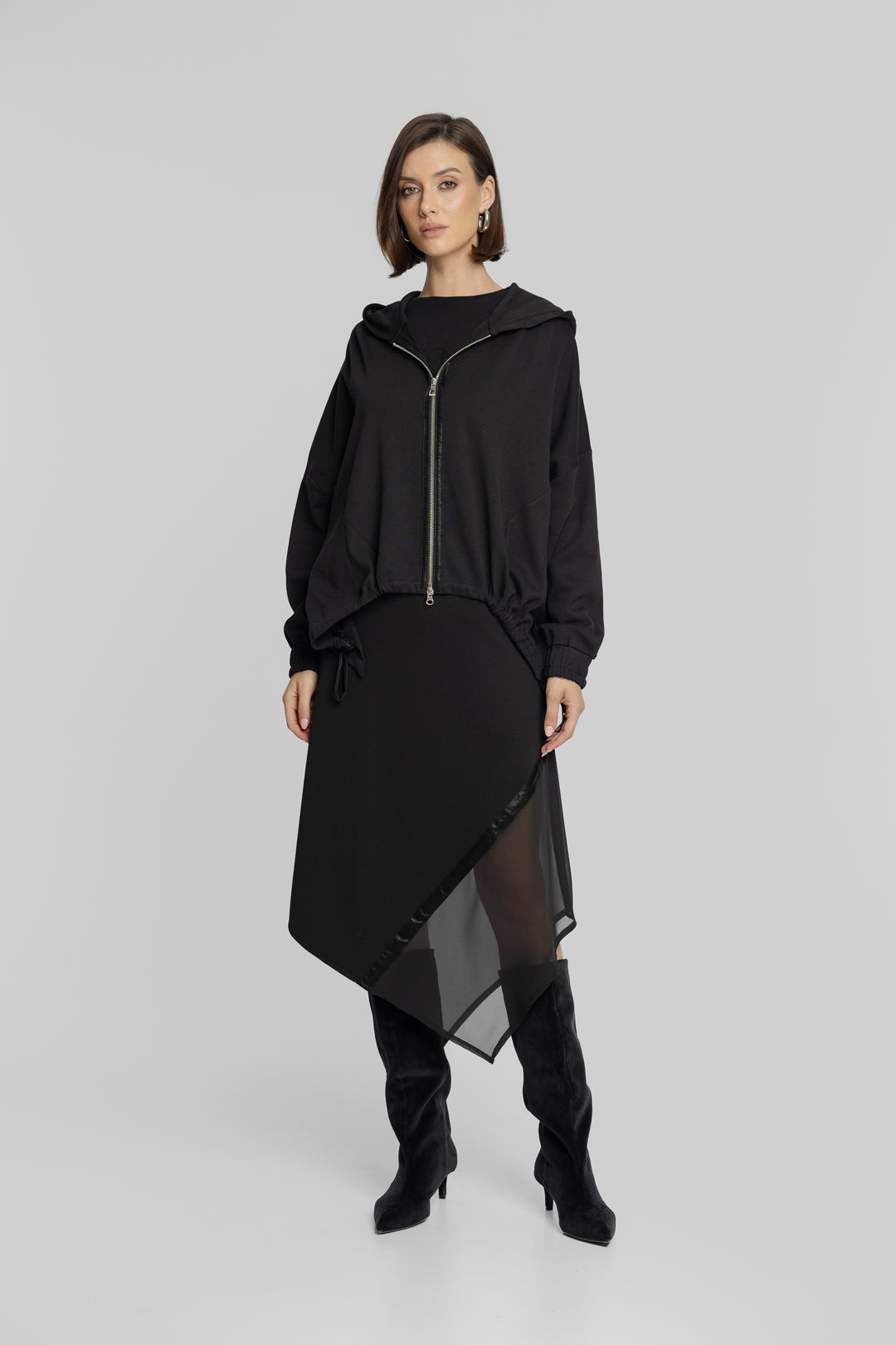Czarna bluza z kapturem i zamkiem oversize