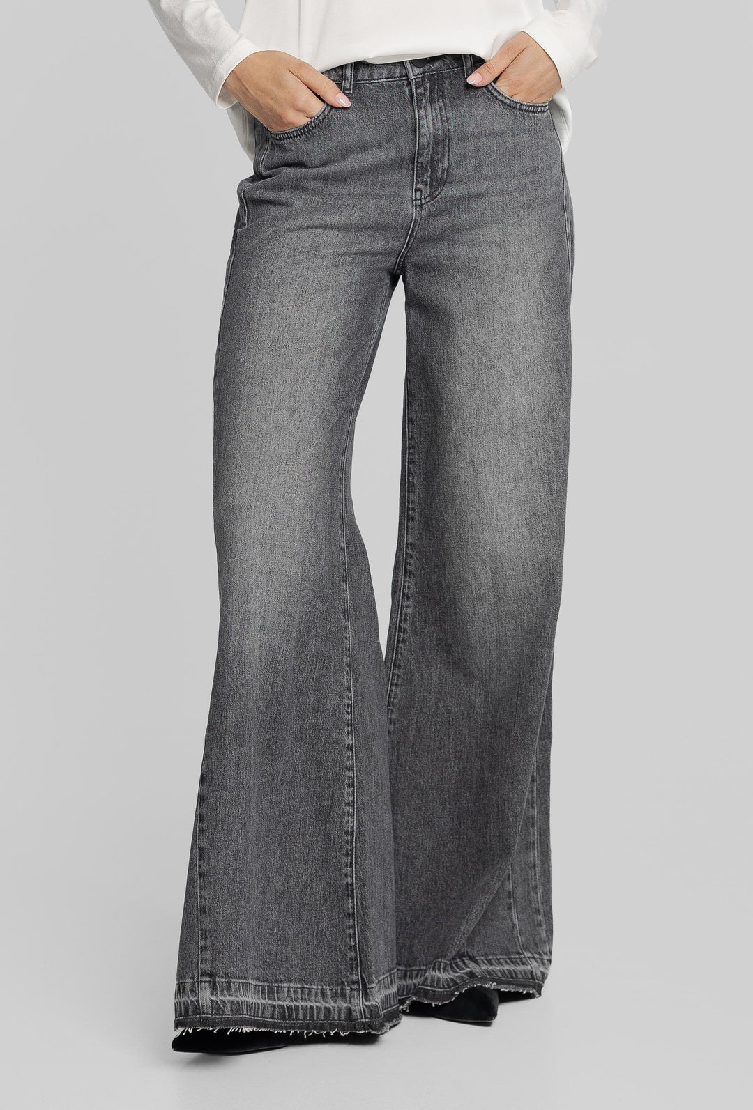 Szare jeansy damskie wide leg Campione