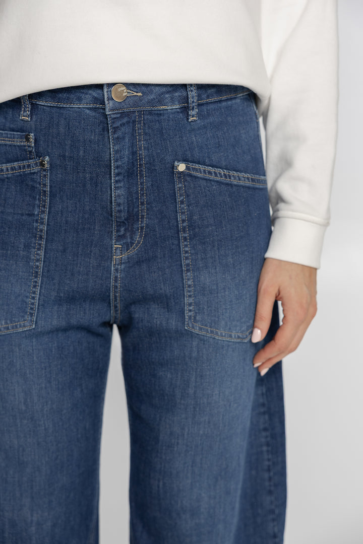 Niebieskie jeansy damskie wide leg Campione