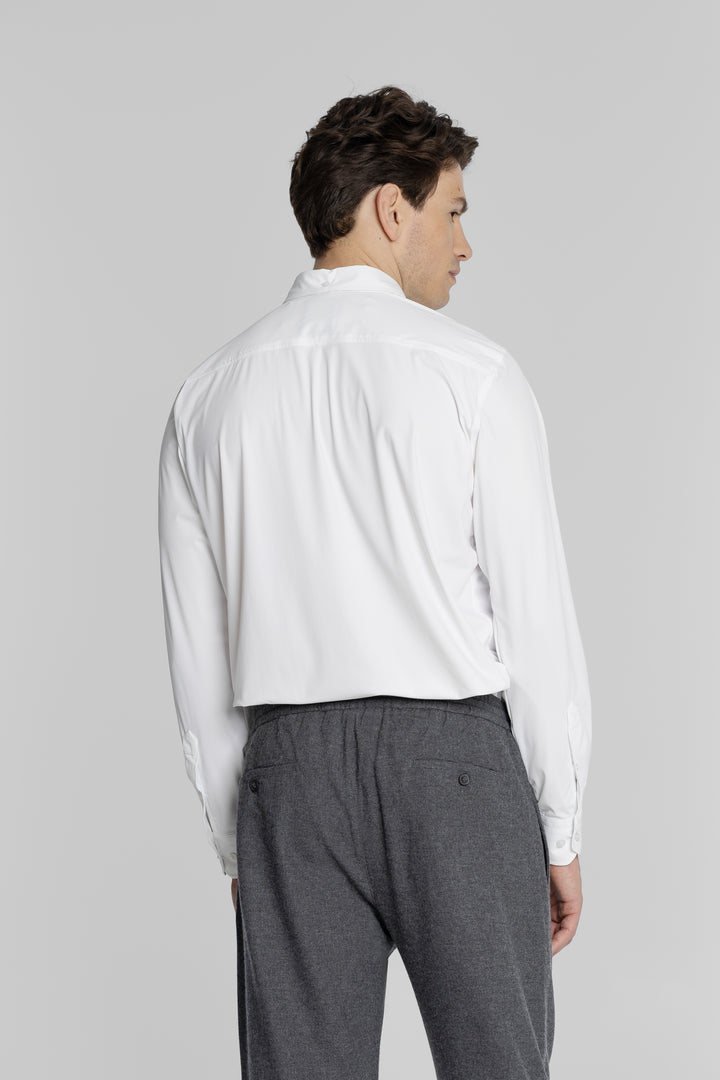 Modern Fit gładka biała koszula z haftem