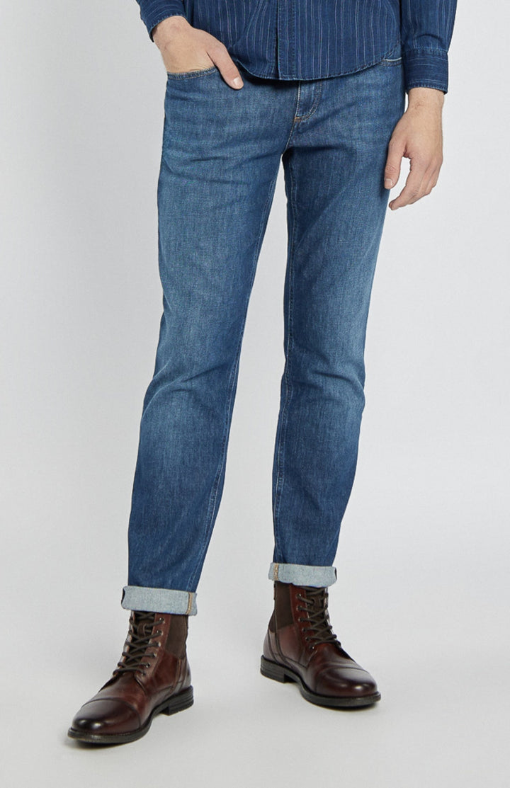 Męskie spodnie jeansowe granatowe o prostym kroju