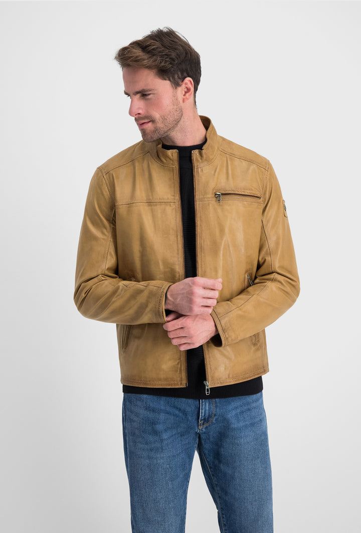 Karmelowa kurtka skórzana