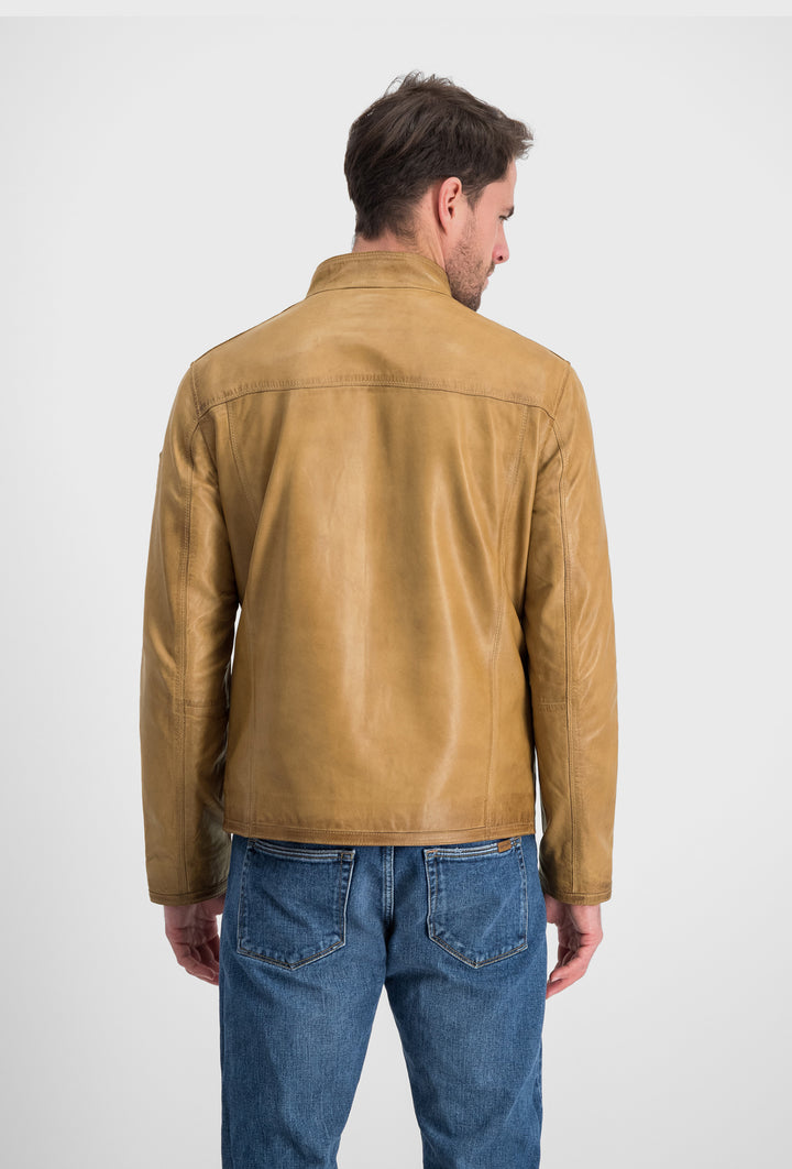 Karmelowa kurtka skórzana