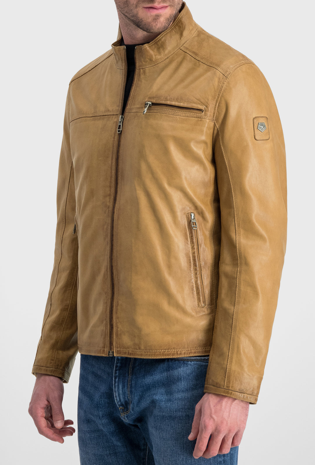 Karmelowa kurtka skórzana