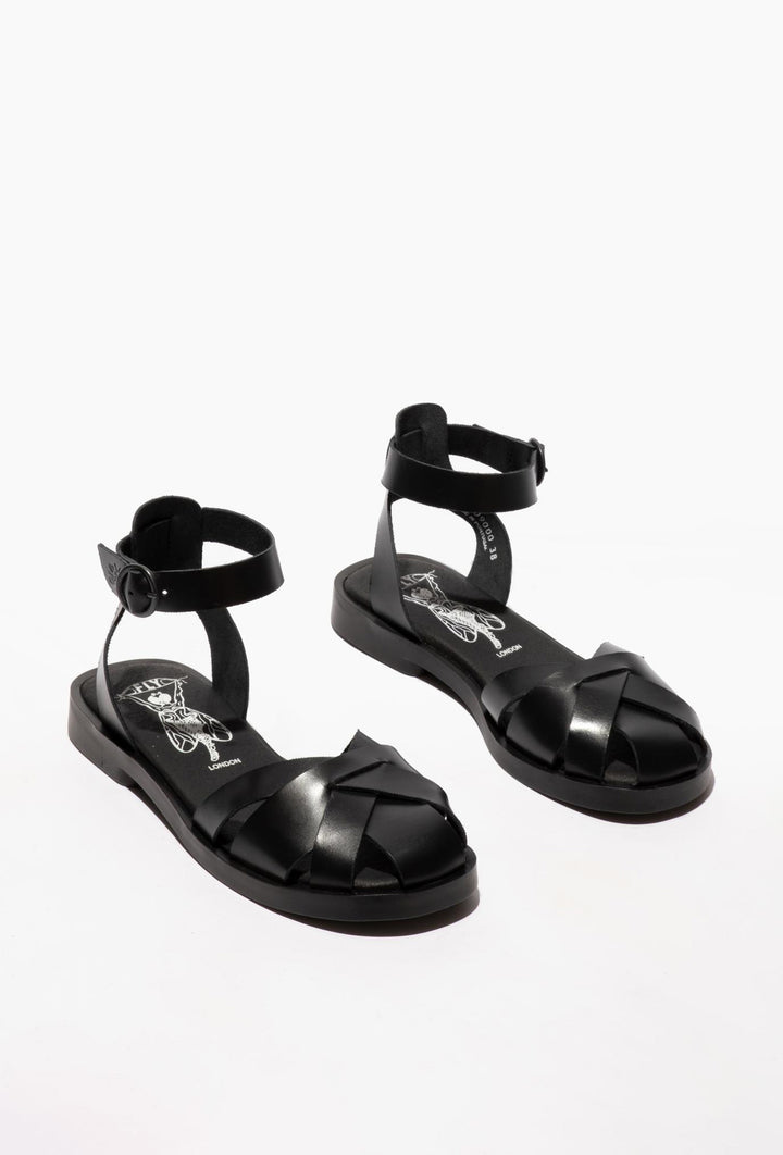 Czarne skórzane sandały rzymianki marki FLY LONDON