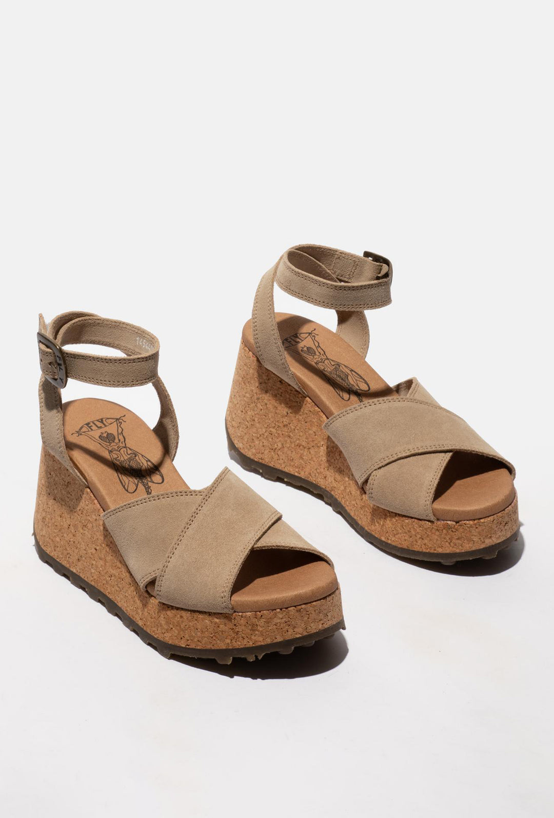 Beżowe sandały na korkowej platformie FLY LONDON