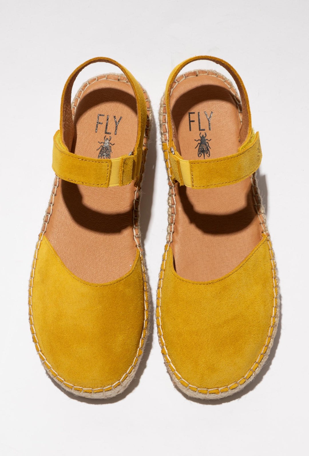 Żółte zamszowe espadryle damskie na plecionej podeszwie