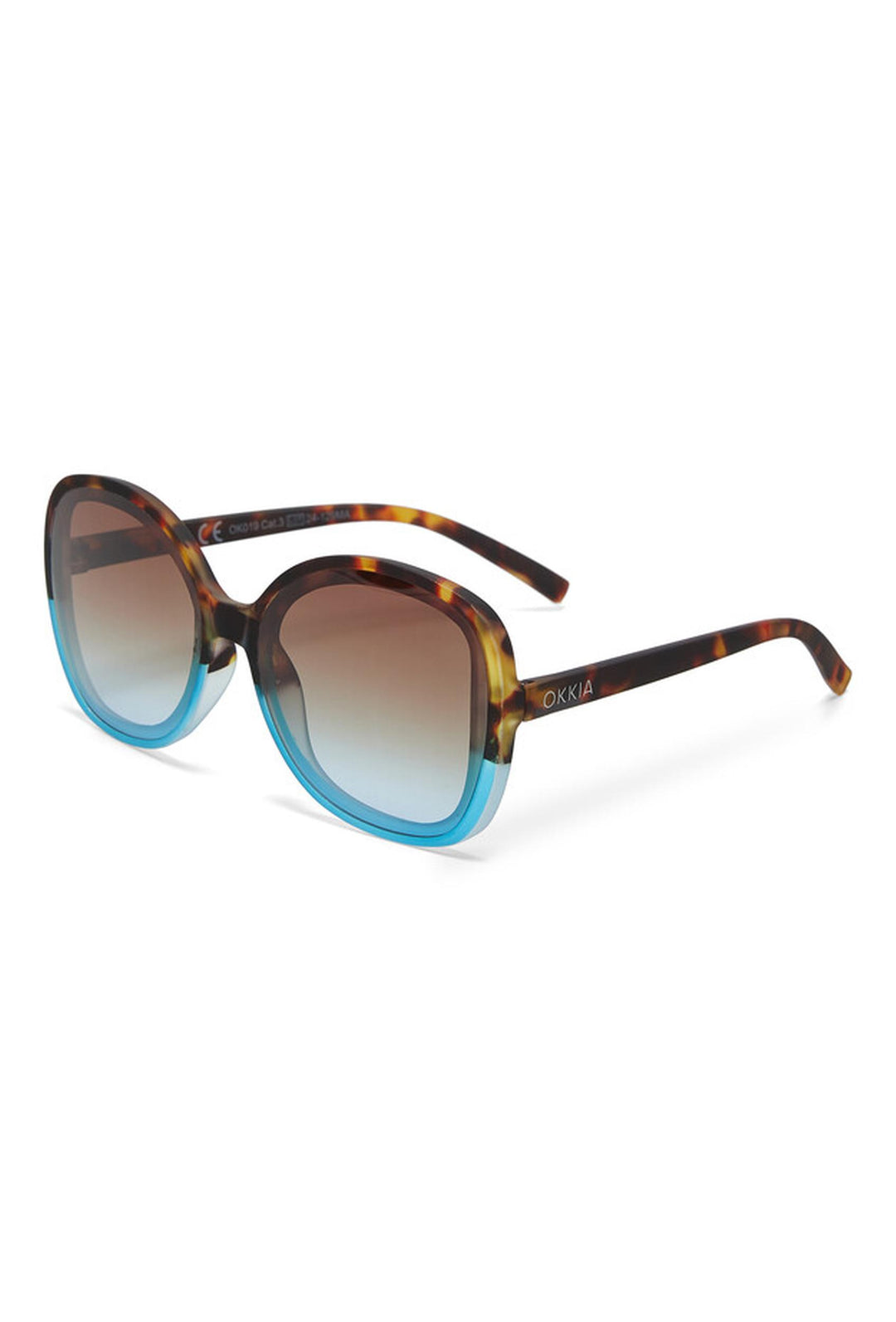 Transparentne okulary przeciwsłoneczne cat eye w odcieniu błękitu